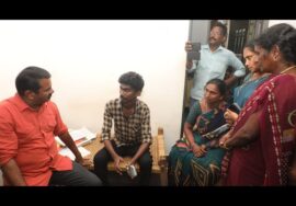 மணற் கொள்ளையர்களால் வெட்டிக் கொல்லப்பட்ட கிராம நிர்வாக அலுவலர்  குடும்பத்தினருக்கு சீமான் ஆறுதல்