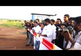 தனியாருக்காக விவசாய நிலங்கள் அபகரிப்பு! – தென்கலம் மக்களுடன் களத்தில் இறங்கிய சீமான் | திருநெல்வேலி